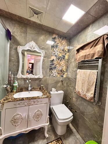 Satılır 3 otaqlı köhnə tikili 85 m², 20 Yanvar m., photo 22 from 25