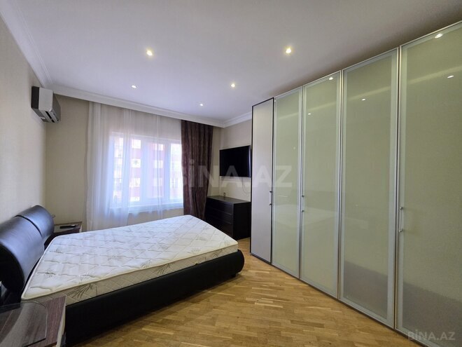 Сдаётся 3-комн. новостройка 160 м², м. Низами, photo 7 from 21