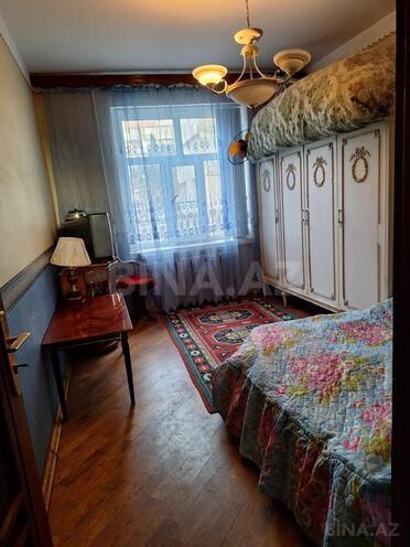 Продаётся 3-комн. вторичка 80 м², м. Ази Асланов, photo 4 from 12