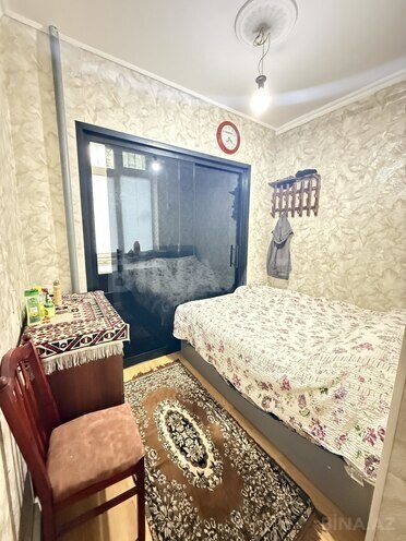 Satılır 2 otaqlı köhnə tikili 45 m², Massiv D q., photo 5 from 10
