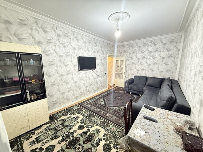 Satılır 2 otaqlı köhnə tikili 45 m², Massiv D q., photo 3 from 10