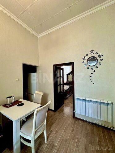 Продаётся 3-комн. вторичка 51 м², м. Сахил, photo 10 from 20