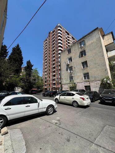Продаётся 2-комн. вторичка 60 м², м. Элмляр Академиясы, photo 10 from 13