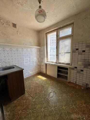 Продаётся 2-комн. вторичка 60 м², м. Элмляр Академиясы, photo 9 from 13