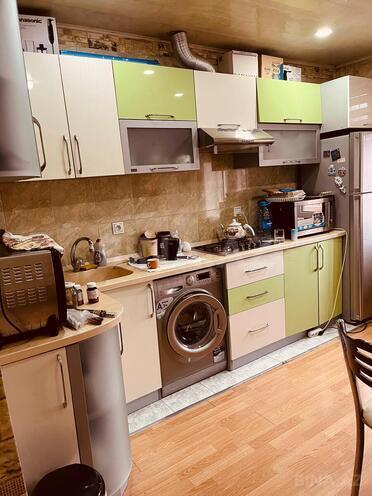 Продаётся 2-комн. вторичка 62 м², пос. Ени Гюнешли, photo 1 from 8
