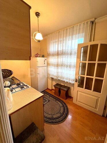 Satılır 2 otaqlı köhnə tikili 45 m², Nəsimi r., photo 7 from 10