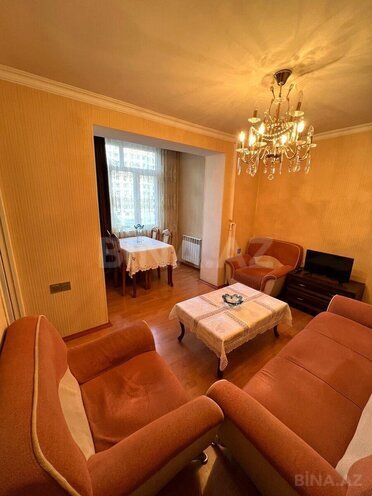 Satılır 2 otaqlı köhnə tikili 45 m², Nəsimi r., photo 3 from 10