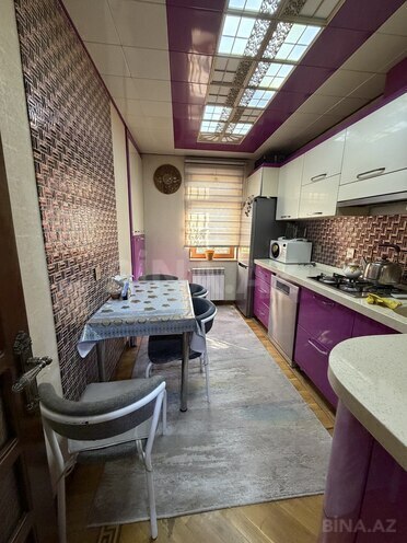 Продаётся 4-комн. вторичка 100 м², photo 24 from 26