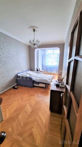 Satılır 3 otaqlı köhnə tikili 85 m², Bakıxanov q., photo 10 from 22