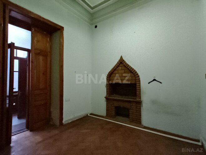 Сдаётся 10-комн. вторичка 414 м², м. Низами, photo 17 from 25