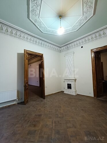 Сдаётся 10-комн. вторичка 414 м², м. Низами, photo 23 from 25