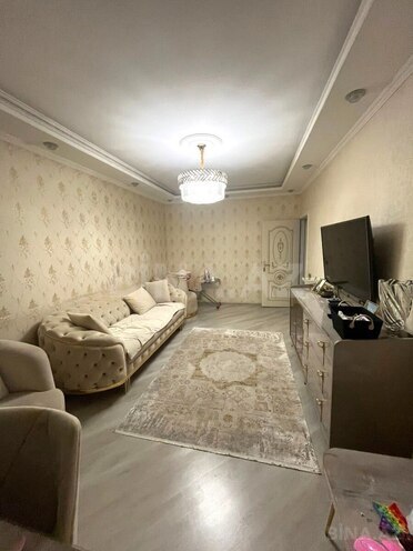 Satılır 4 otaqlı köhnə tikili 117 m², İnşaatçılar m., photo 3 from 16