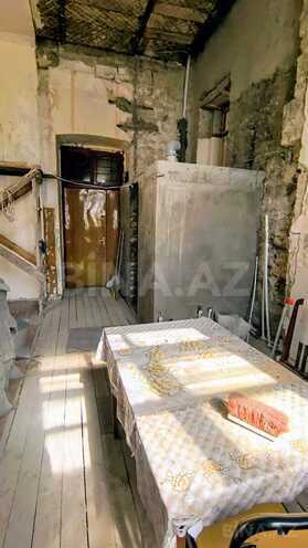 Satılır 1 otaqlı köhnə tikili 40 m², Nizami m., photo 3 from 6