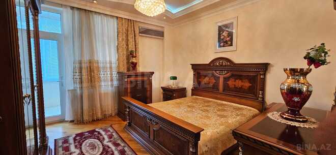 Продаётся 3-комн. новостройка 163 м², м. Элмляр Академиясы, photo 9 from 17