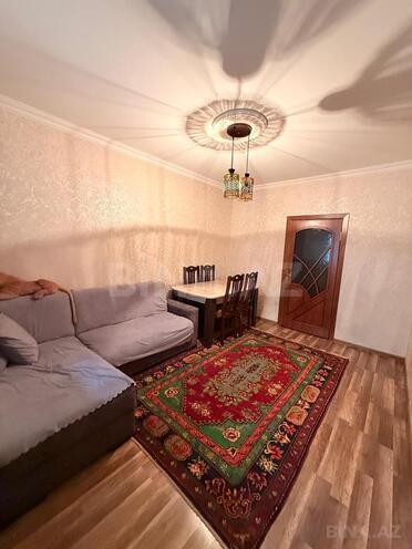 Продаётся 3-комн. вторичка 65 м², м. Ази Асланов, photo 3 from 14