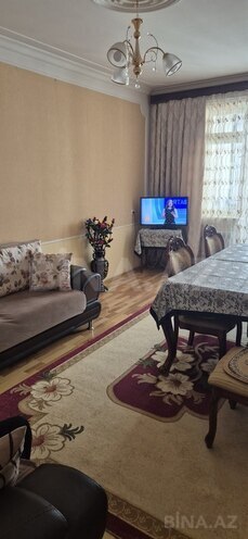 Продаётся 3-комн. вторичка 80 м², м. Ази Асланов, photo 1 from 11