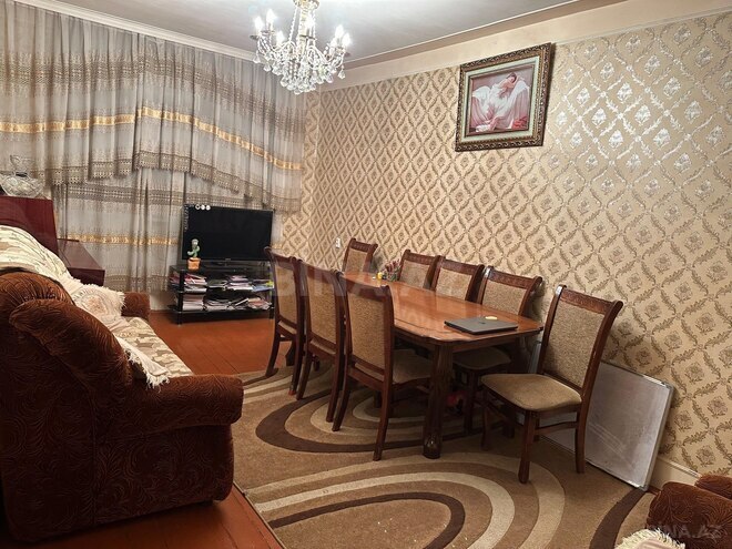Продаётся 3-комн. вторичка 75 м², photo 1 from 7