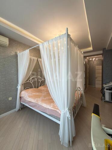 Продаётся 3-комн. новостройка 130 м², м. Гянджлик, photo 11 from 18