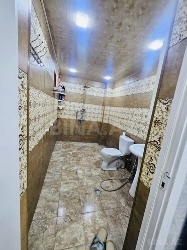 Satılır 3 otaqlı köhnə tikili 70 m², İnşaatçılar m., photo 12 from 14