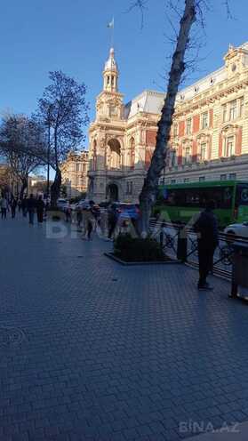 Продаётся 3-комн. вторичка 65 м², м. Ичеришехер, photo 20 from 26
