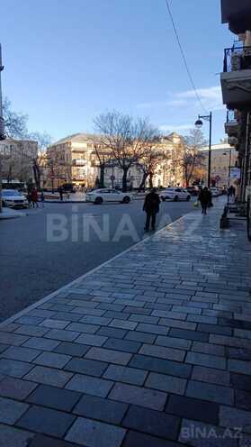 Продаётся 3-комн. вторичка 65 м², м. Ичеришехер, photo 22 from 26