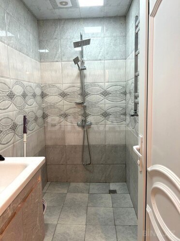 Satılır 3 otaqlı köhnə tikili 60 m², Nəsimi m., photo 16 from 18