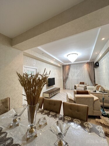 Сдаётся 3-комн. новостройка 120 м², Хатаинский р., photo 9 from 26
