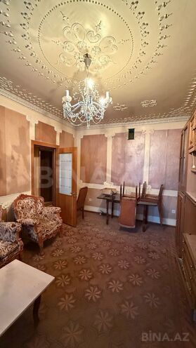 Продаётся 3-комн. вторичка 80 м², м. Низами, photo 3 from 30