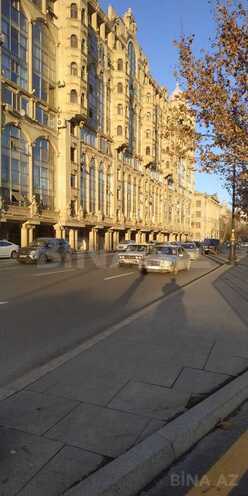Продаётся 3-комн. вторичка 80 м², м. Низами, photo 23 from 30