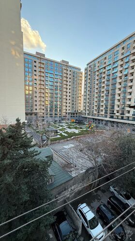 Продаётся 3-комн. вторичка 80 м², м. Низами, photo 26 from 30