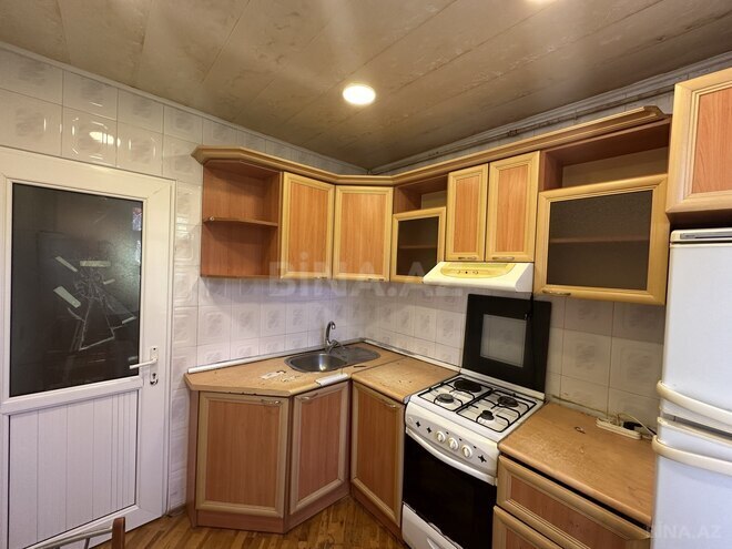 Satılır 2 otaqlı köhnə tikili 65 m², Qaraçuxur q., photo 10 from 16