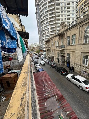 Satılır 2 otaqlı köhnə tikili 60 m², Nizami m., photo 6 from 12