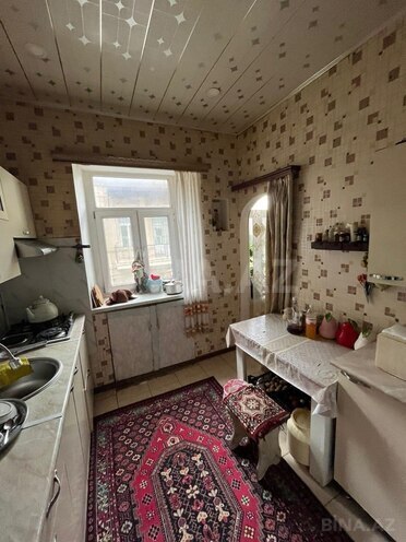 Satılır 2 otaqlı köhnə tikili 60 m², Nizami m., photo 3 from 12