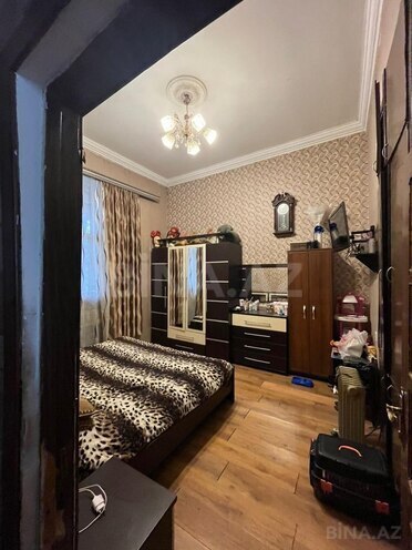 Satılır 2 otaqlı köhnə tikili 60 m², Nizami m., photo 4 from 12