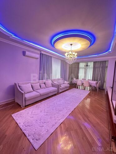 Сдаётся 3-комн. новостройка 150 м², м. 8 ноября, photo 1 from 18