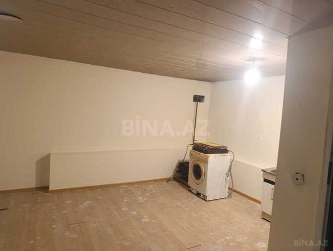 Satılır 2 otaqlı köhnə tikili 58 m², İnşaatçılar m., photo 1 from 7
