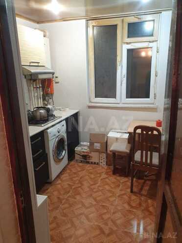 Satılır 2 otaqlı köhnə tikili 65 m², İnşaatçılar m., photo 10 from 11