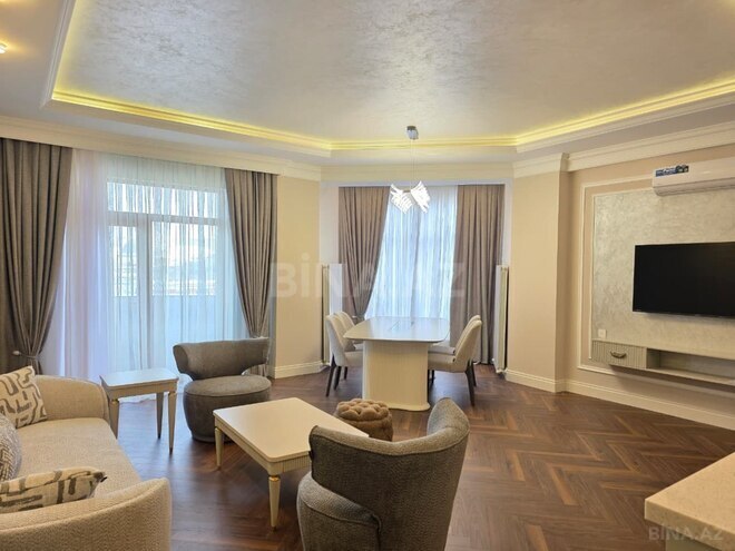 Сдаётся 3-комн. новостройка 110 м², м. Шах Исмаил Хатаи, photo 1 from 26