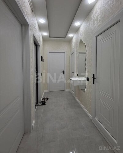 Продаётся 2-комн. вторичка 60 м², м. Ази Асланов, photo 9 from 16