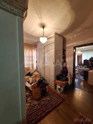 Satılır 2 otaqlı köhnə tikili 55 m², İnşaatçılar m., photo 8 from 10