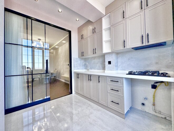 Продаётся 2-комн. новостройка 60 м², м. Кара Караев, photo 10 from 17