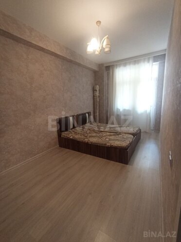 Сдаётся 3-комн. новостройка 108 м², Абшеронcкий  р., photo 9 from 17
