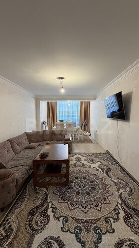 Satılır 3 otaqlı köhnə tikili 85 m², Xalqlar Dostluğu m., photo 1 from 17