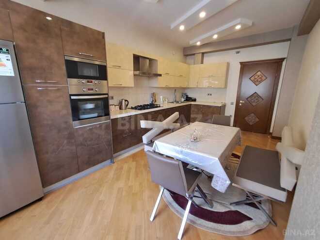 Сдаётся 3-комн. новостройка 115 м², м. Ази Асланов, photo 13 from 15