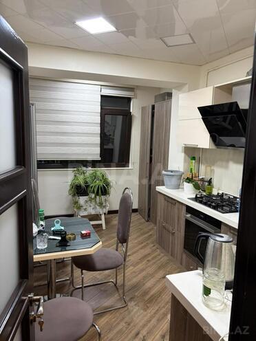 Satılır 3 otaqlı köhnə tikili 105 m², Qara Qarayev m., photo 11 from 15