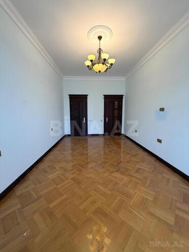 Продаётся 4-комн. новостройка 208 м², м. Сахил, photo 6 from 24