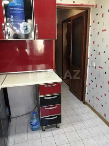 Продаётся 3-комн. вторичка 70 м², м. Кара Караев, photo 11 from 18