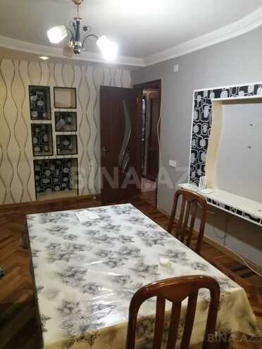 Продаётся 3-комн. вторичка 70 м², м. Кара Караев, photo 5 from 18