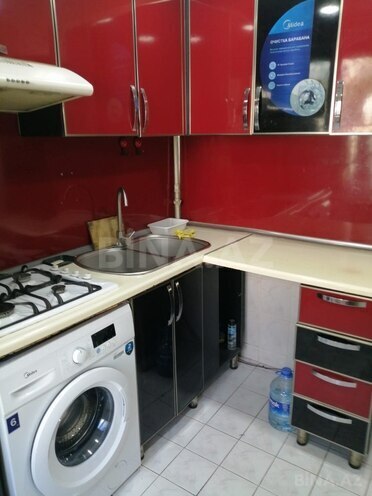 Продаётся 3-комн. вторичка 70 м², м. Кара Караев, photo 10 from 18