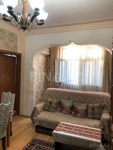 Продаётся 3-комн. вторичка 80 м², м. Мемар Аджеми, photo 1 from 17
